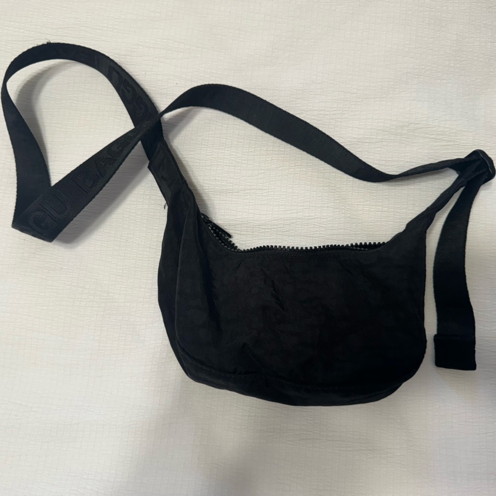 Baggu mini crescent